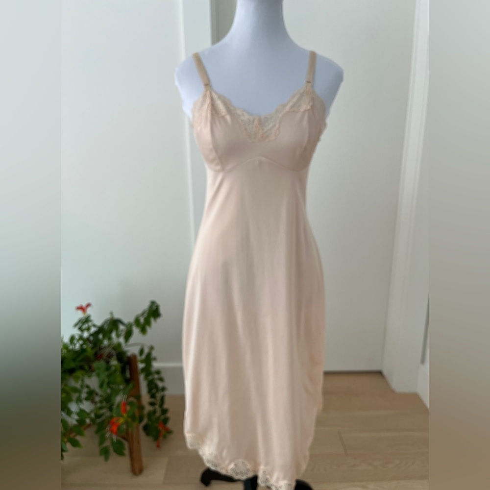 VINTAGE Full Slip Chemise Adjustable Strap Lace Trim Side Slits Feminine